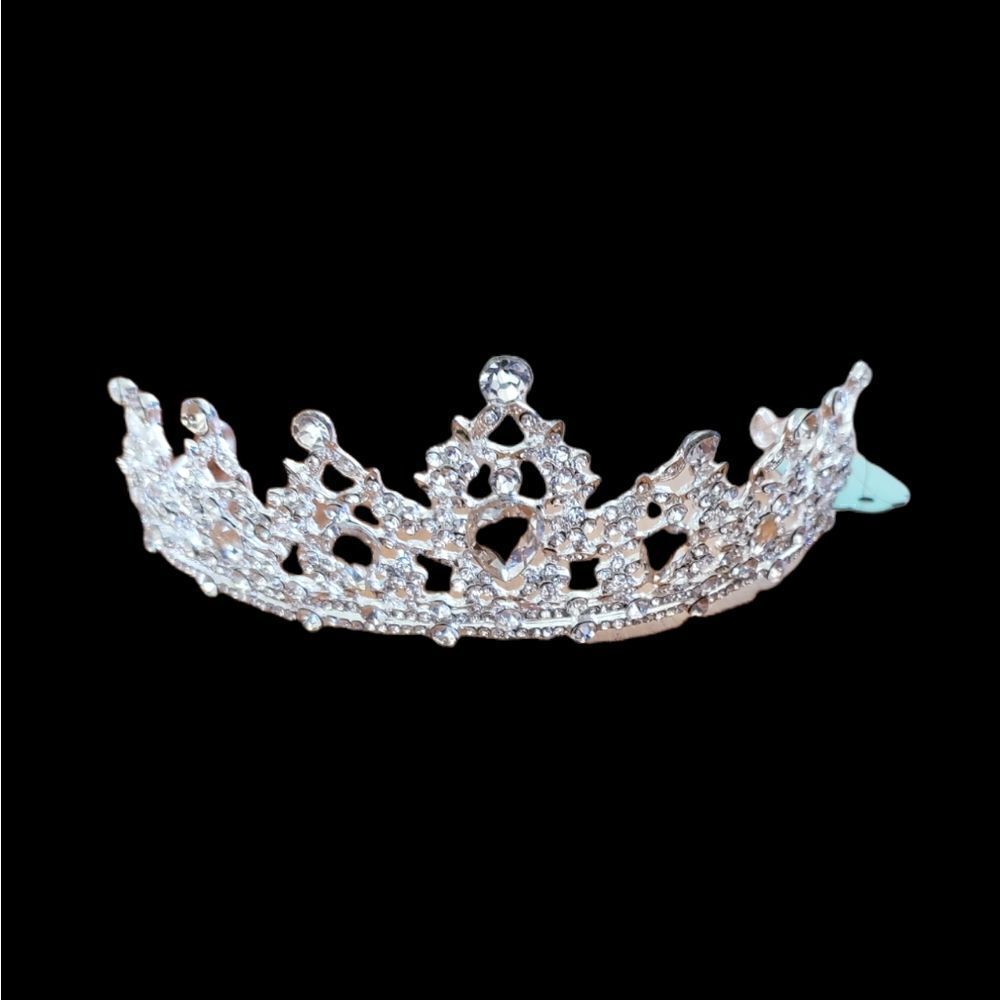 Wedding tiera silver tone and rhinestones.